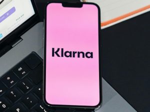 Klarna Partners with J.P. Morgan